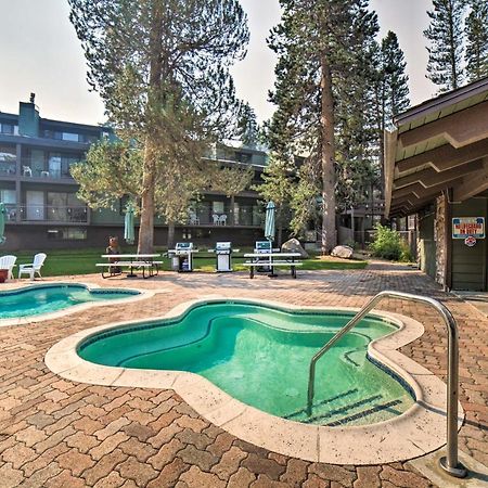 Mammoth Mtn Escape With Pool And Walk To Ski Lift Apartment Mammoth Lakes Ngoại thất bức ảnh