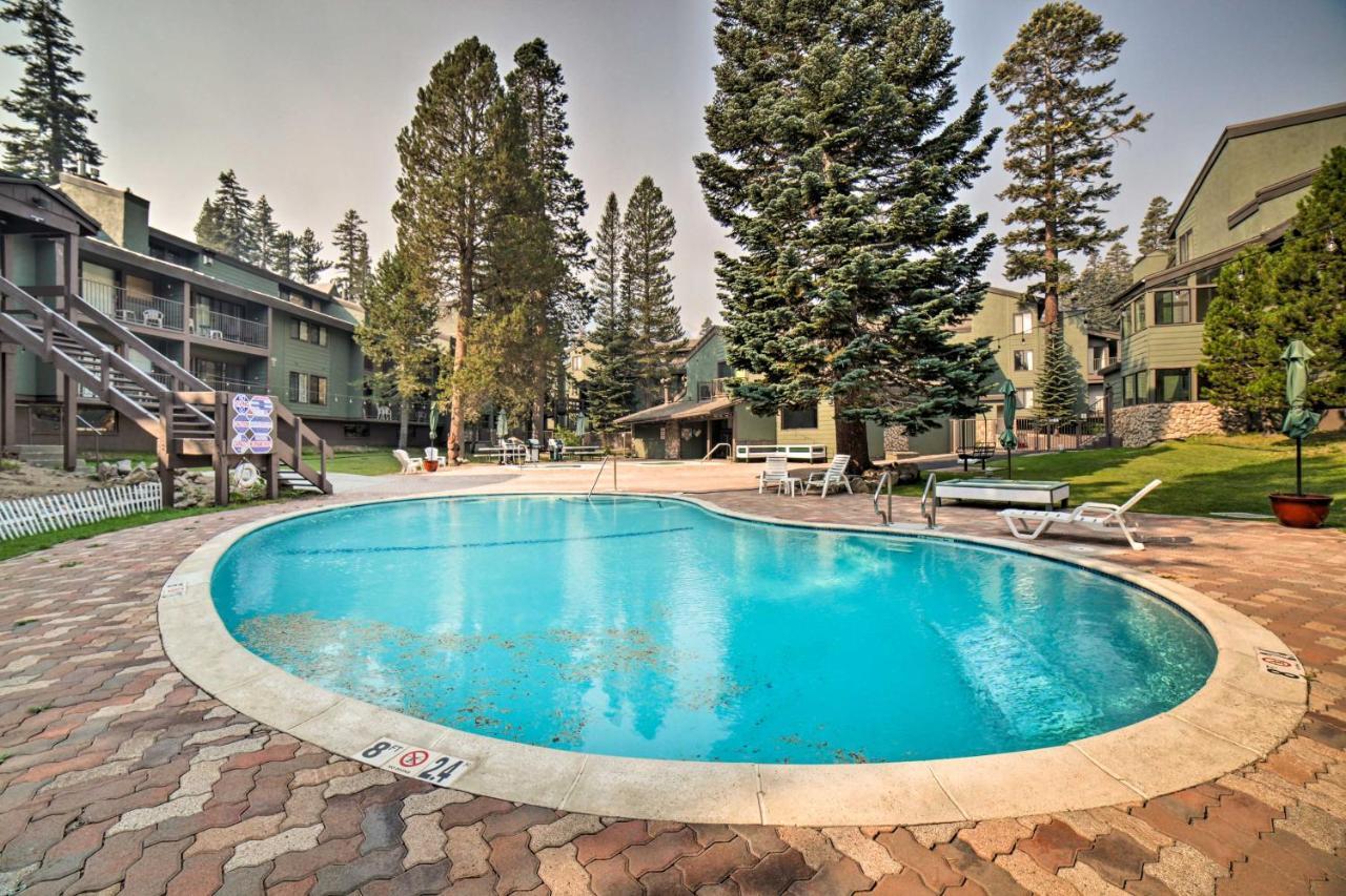 Mammoth Mtn Escape With Pool And Walk To Ski Lift Apartment Mammoth Lakes Ngoại thất bức ảnh